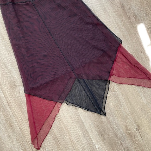 Vintage y2k Black and Dark Pink Mesh Asymmetrical Midi Skirt goth Fairycore - Picture 2 of 8